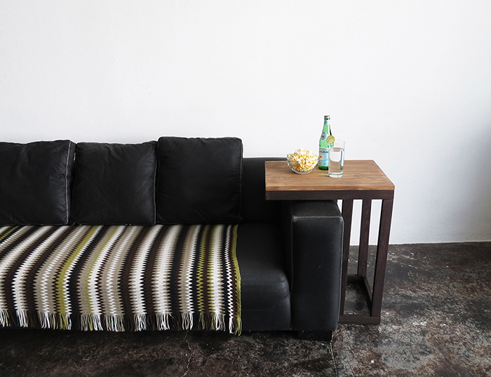 DIY armrest table - Ohoh Blog