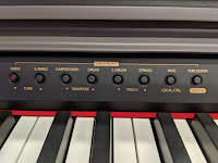 pictures of SLP150 piano and controls