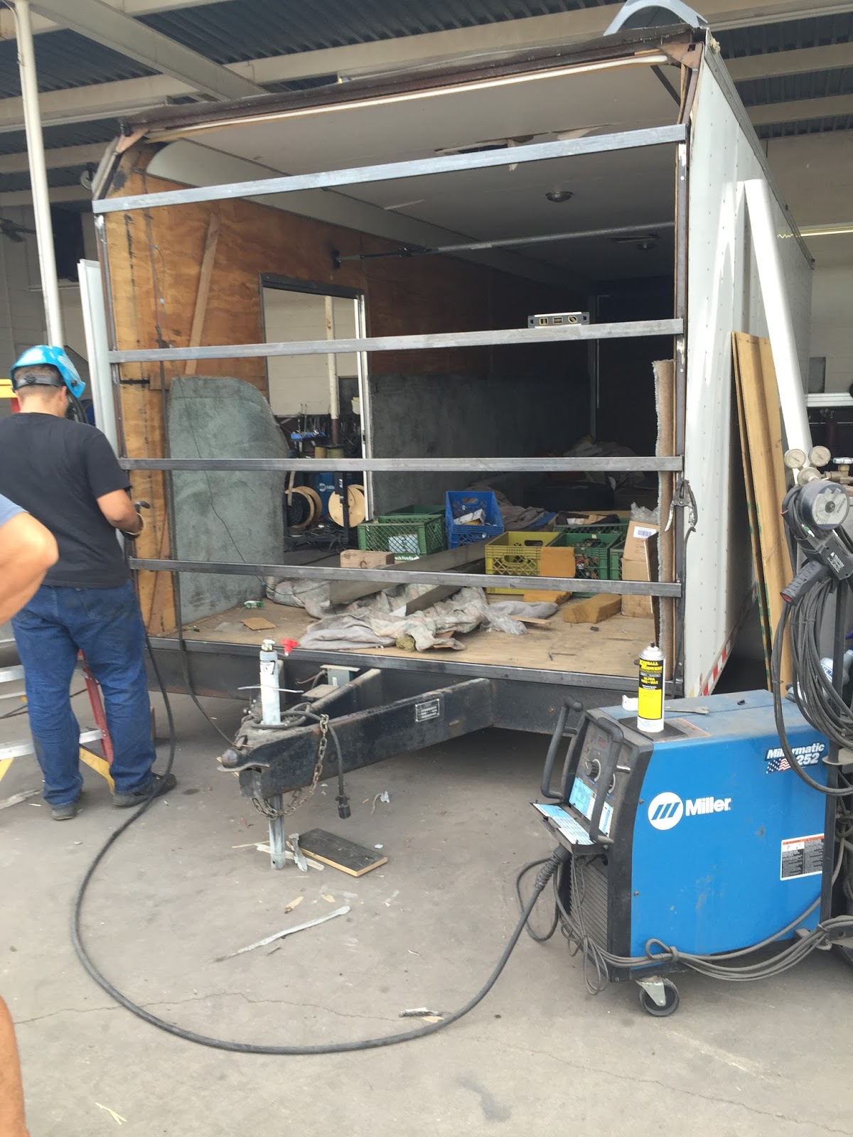 RTW Enclosed Trailer Repair Mesa AZ