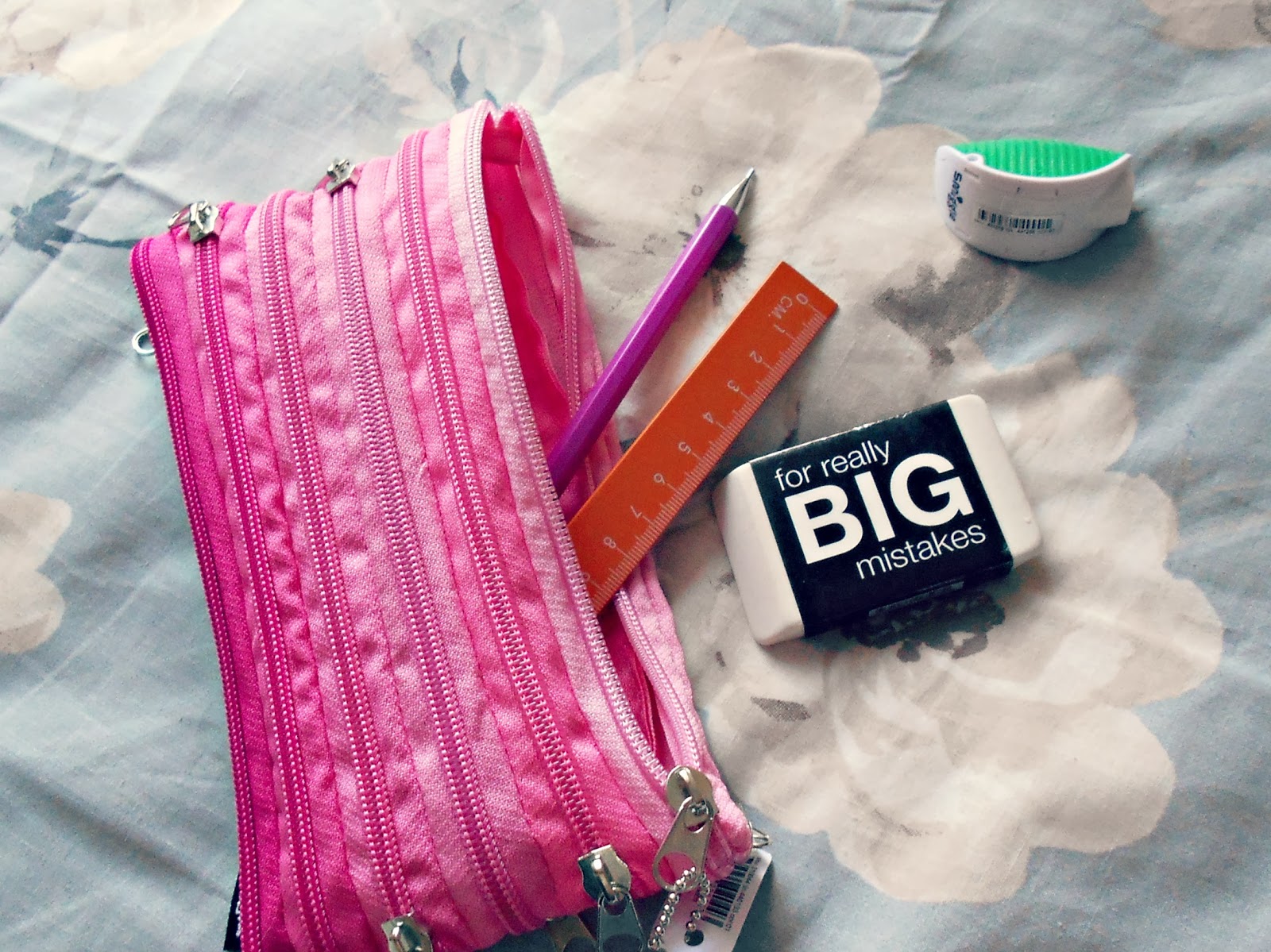 Get Organized With Smiggle Stationary
