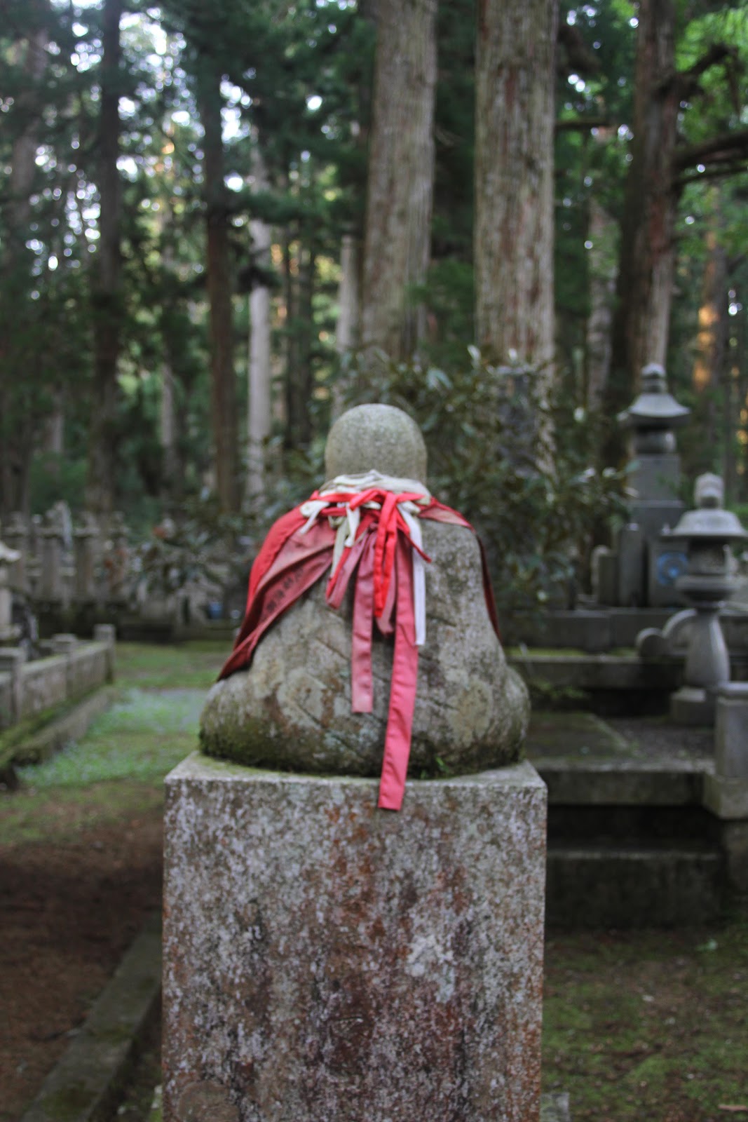 riceandpotato 04.06.2012 _ KOYASAN _ 'Jizo' statues in Okunoin