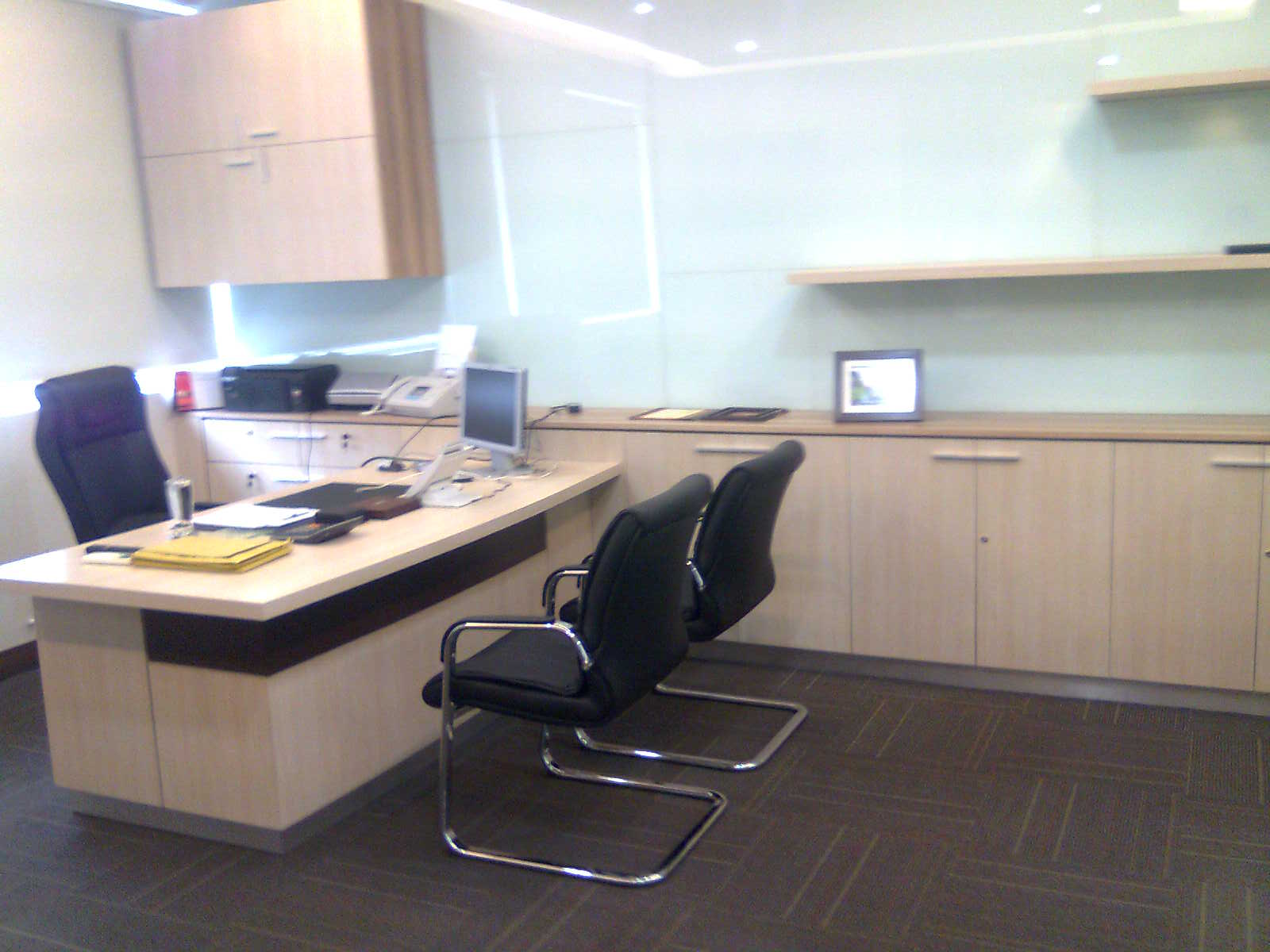 meja direktur | office furniture - mozaik