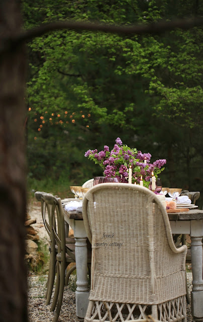 For the love of lilacs- Outdoor spring table setting