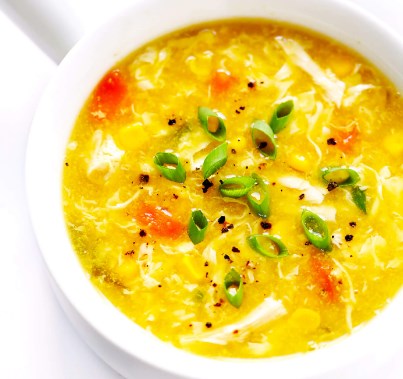 DELICIOUS CHICKEN AND SWEET CORN SOUP