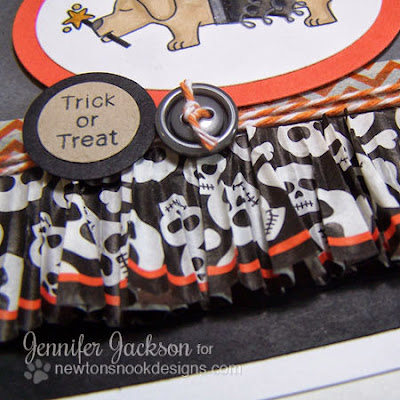 Halloween puppy card using cupcake liner
