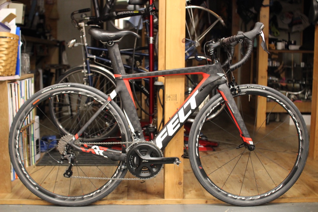 Cannondale(アルミ) から Felt(カーボン)へ。