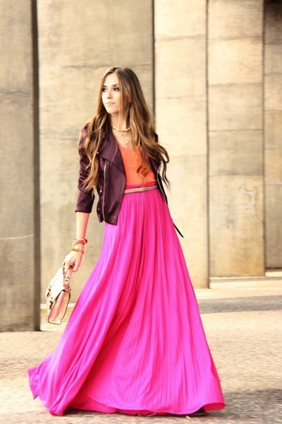 Twirling Clare: pink maxi skirt