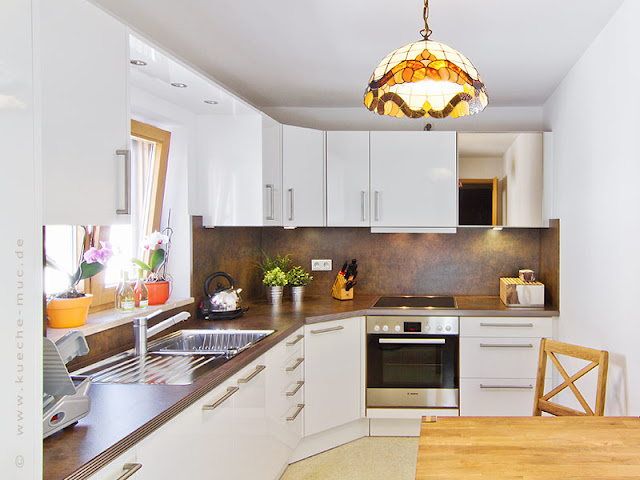 Wir renovieren Ihre Küche : weisse Kueche - welche Arbeitsplatte passt?