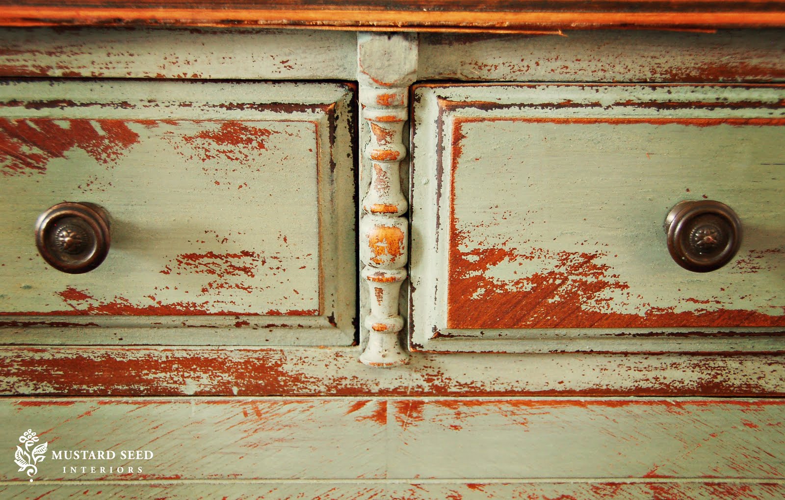 Milk Paint vs. Chalk Paint