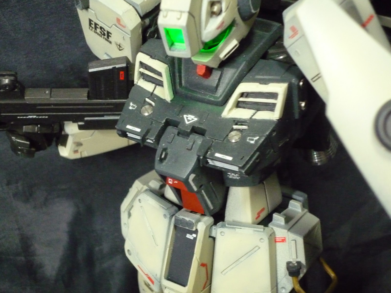 1/100 GM Command - Custom Build with LED