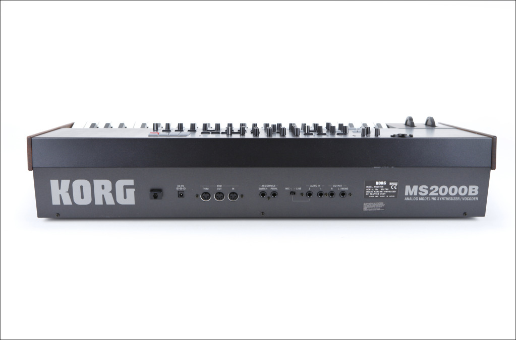 Korg MS2000B Synthesizer SN 002780.