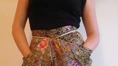 Saatnya Tampil Bergaya dengan Padu Pada Rok Batik Istimewa