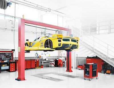 Ferrari_06.jpg