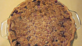 Baking: Berry Streusel Pie