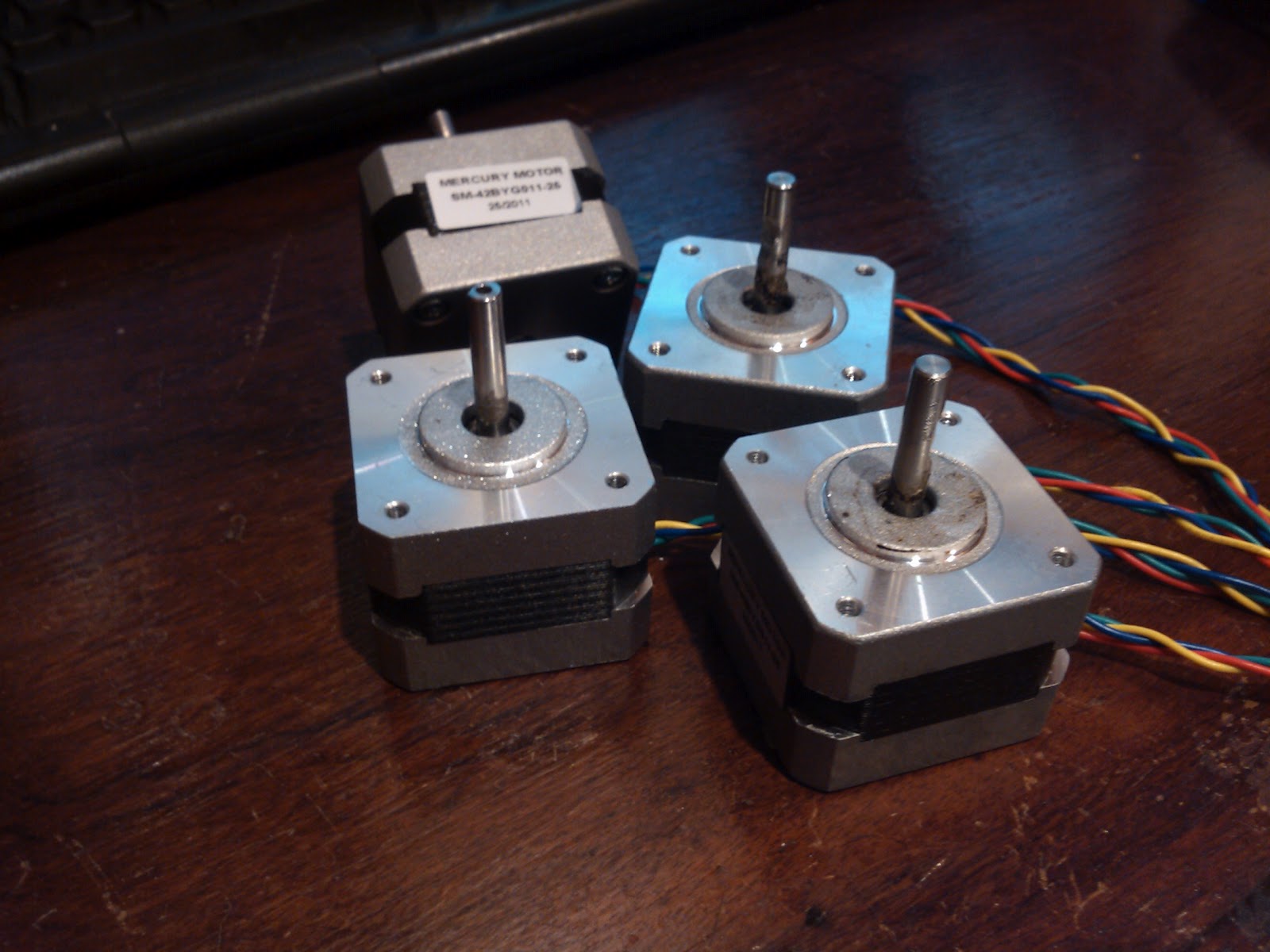 Upgrading the RepRap's stepper motors