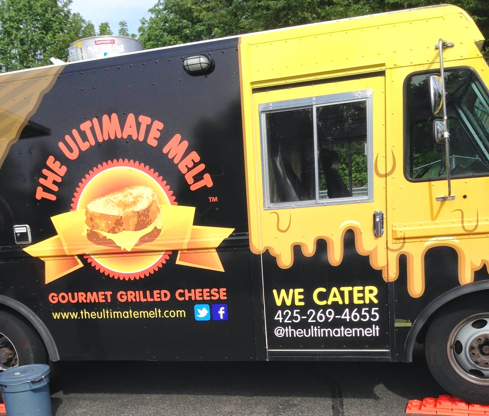 michelle paige blogs Themed Decorating for a Fundraiser Dinner