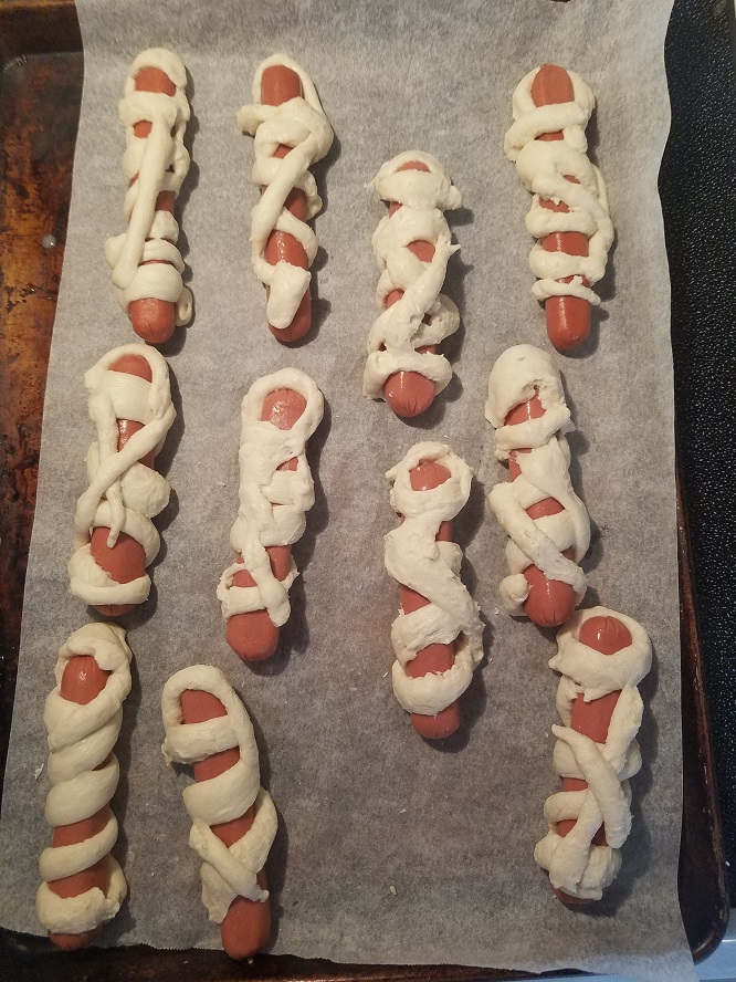 Pigs in a Blanket and Mummy Dogs What's Cookin' Italian Style Cuisine