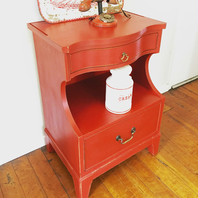 D.D.'s Cottage and Design Little Red Table