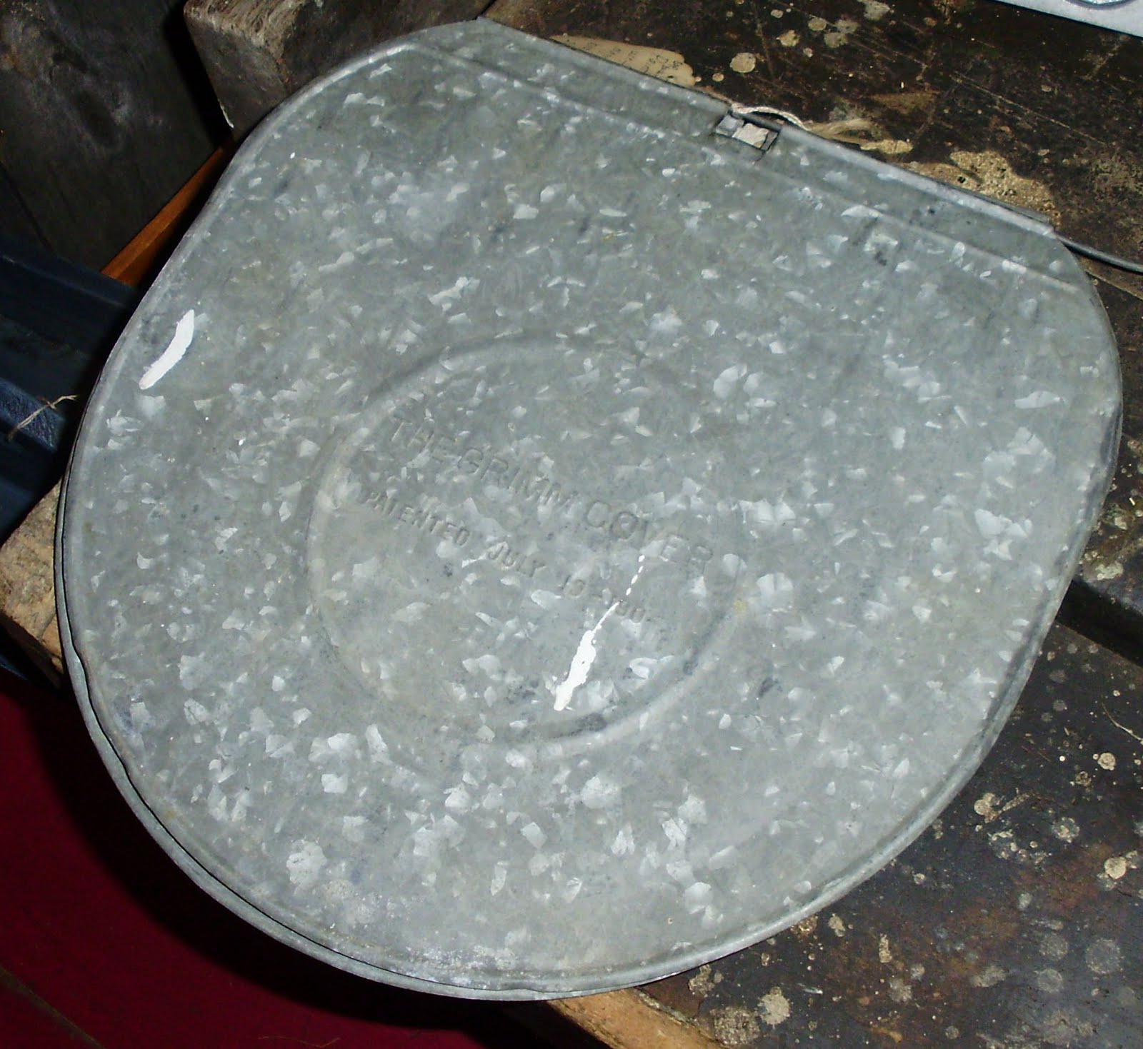 Log Cabin Antiques & Gifts Sap bucket covers