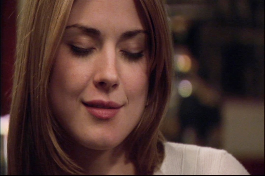 Films Et Séries Tv Avec Alexandra Breckenridge Movie and TV Cast Screencaps: Alexandra Breckenridge as Willa McPherson