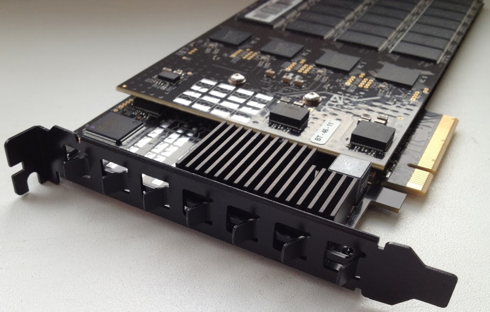 Ссд PCI-E. SSD накопитель PCI-E x1. SSD PCI-E накопители 2012. SSD накопитель PCI-E 3.0.