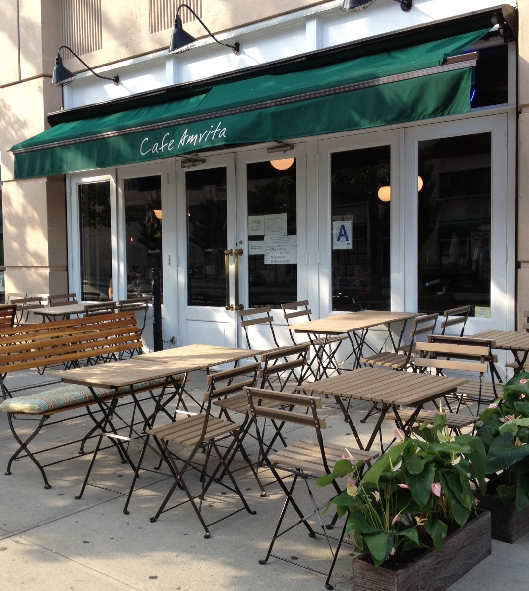 H A R L E M + B E S P O K E ☞ EAT Outdoor Cafe Arrives at Cafe Amrita