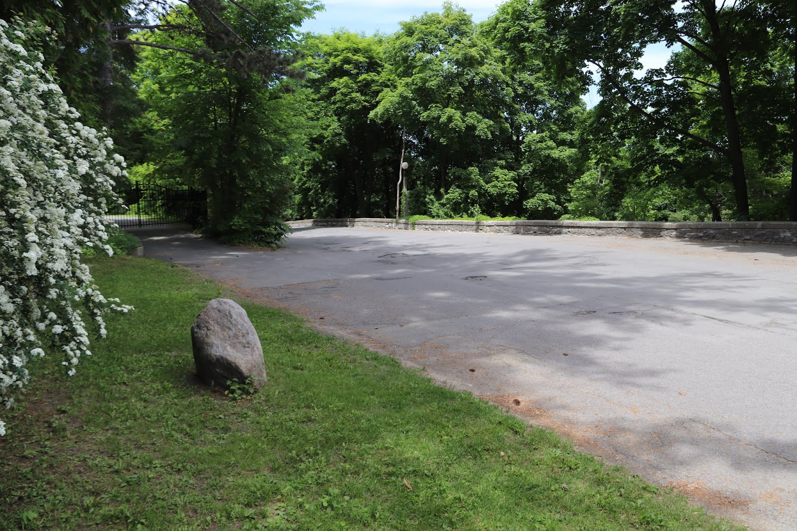 Memorials in Ottawa Rockcliffe Park Heritage Conservation District