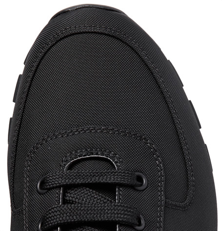 prada match race black