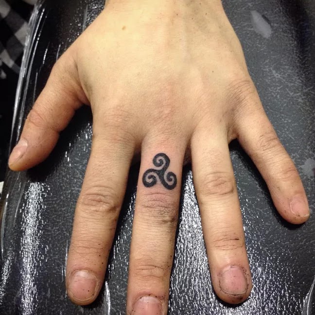 Fantastis 13+ Gambar Tato Simple Tapi Bermakna Contoh Gambar Tato