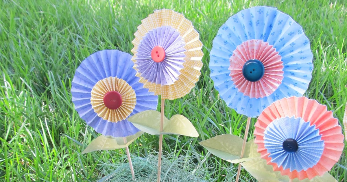 Easy to Make Folded Paper Flowers