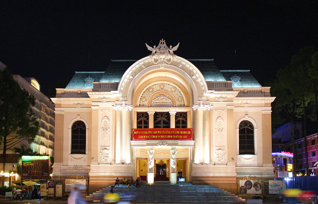 opera house saigon