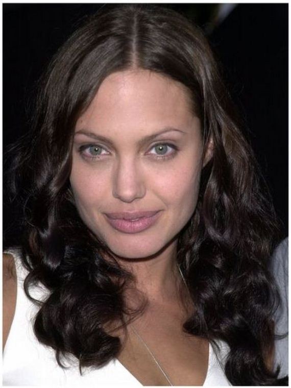 25 Angelina Jolie Unseen Pictures Hottest Pictures & Wallpapers