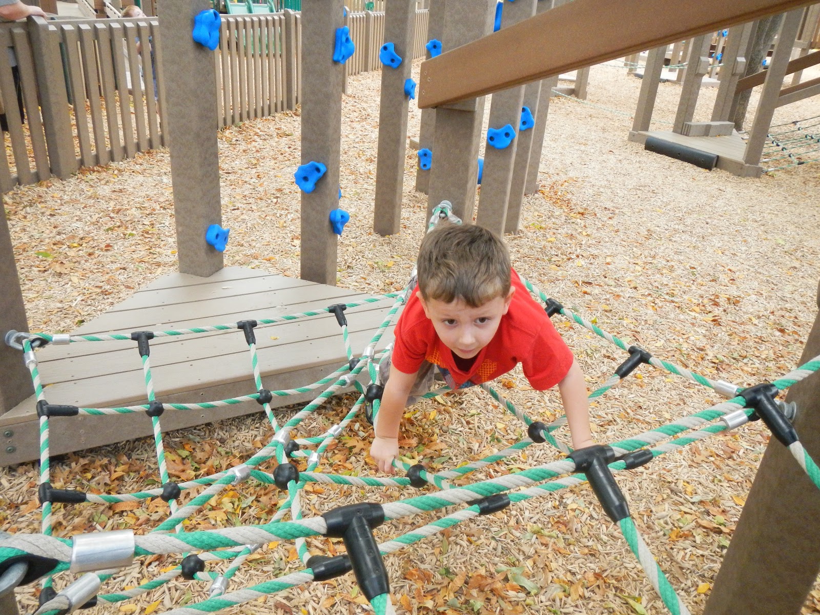 DFW Parks & Playgrounds Kid Country *UPDATED 2012*