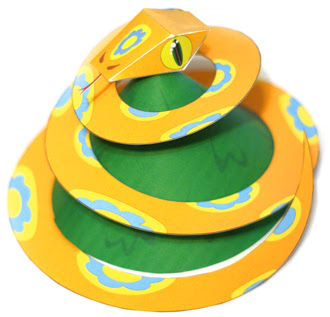 Snake Christmas Tree Paper Toy