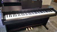 picture of Yamaha YDP103 rosewood