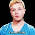 Noel Fisher Height - How Tall