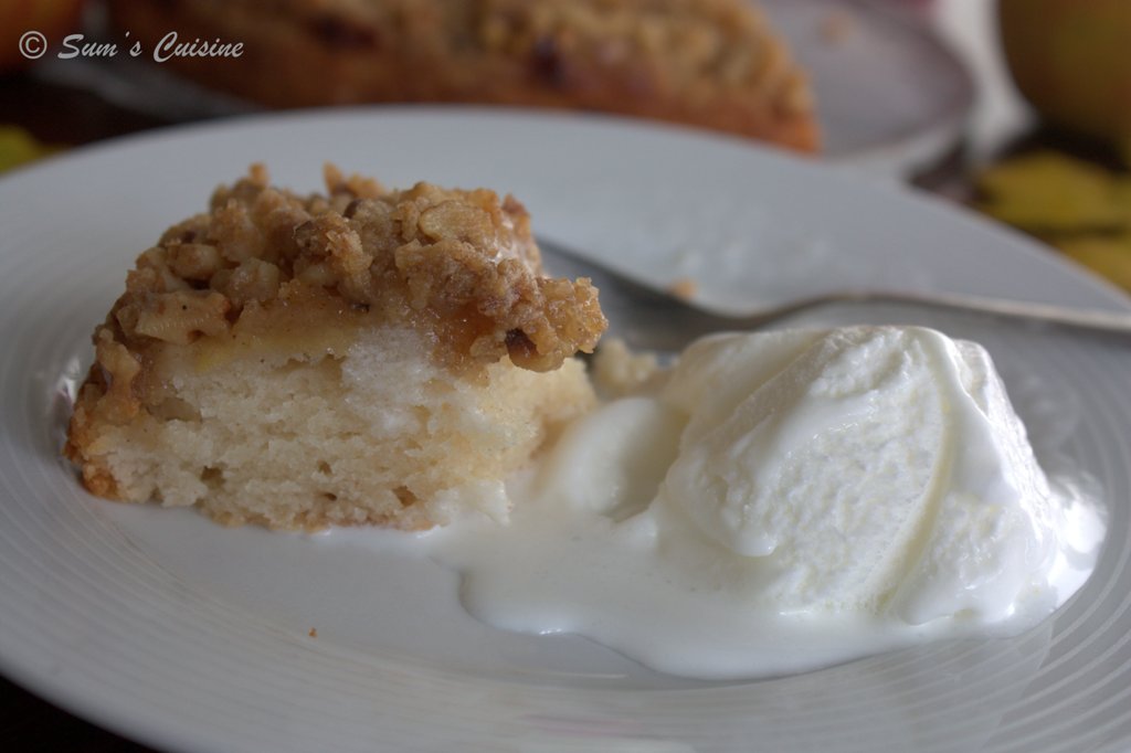 Sum's Cuisine Apple Streusel Cake