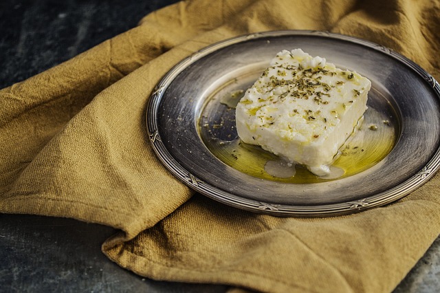 ¿Es posible disfrutar del queso feta en una dieta vegana?