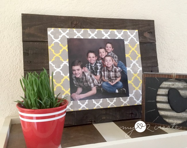 Pallet and Scrap Wood DIY Picture Frames, MyLove2Create
