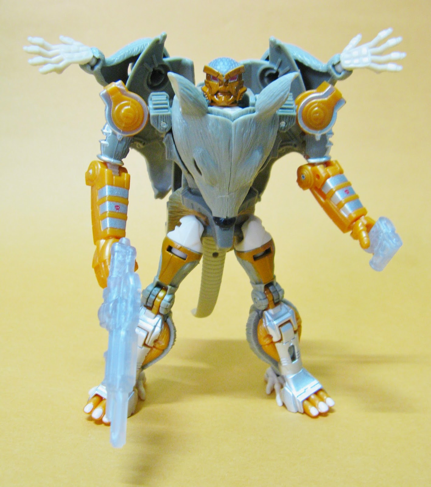 TRANSFORMERS Generations Beast Wars series Deluxe class RATTRAP(IDW