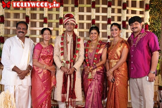 Anushka Shetty Family Photo