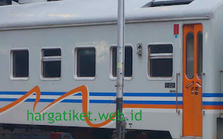 Kereta Api Surabaya Jakarta