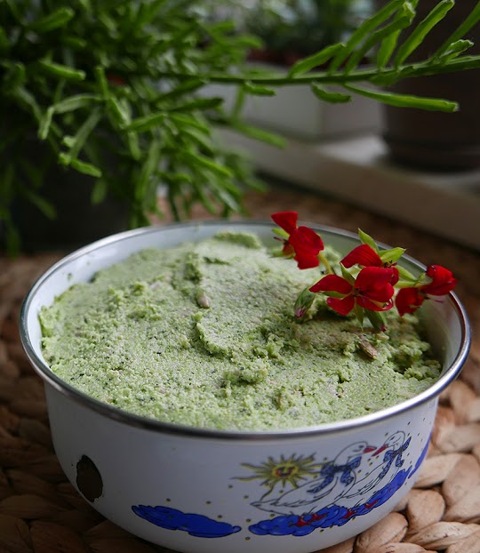 Brokułowe pesto