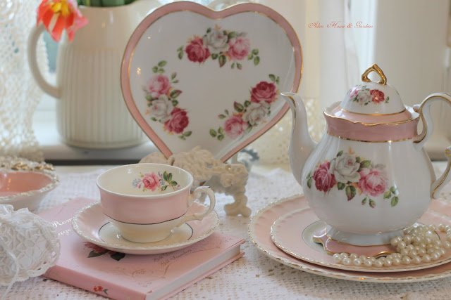 Aiken House & Gardens: Romantic Tea Time