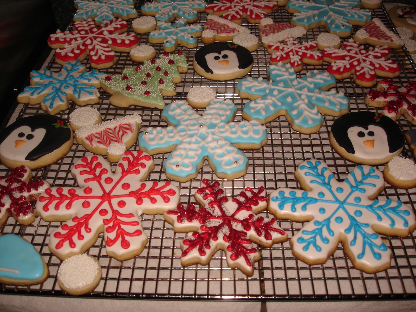 SweetBakedLove: Christmas bake sale goodies