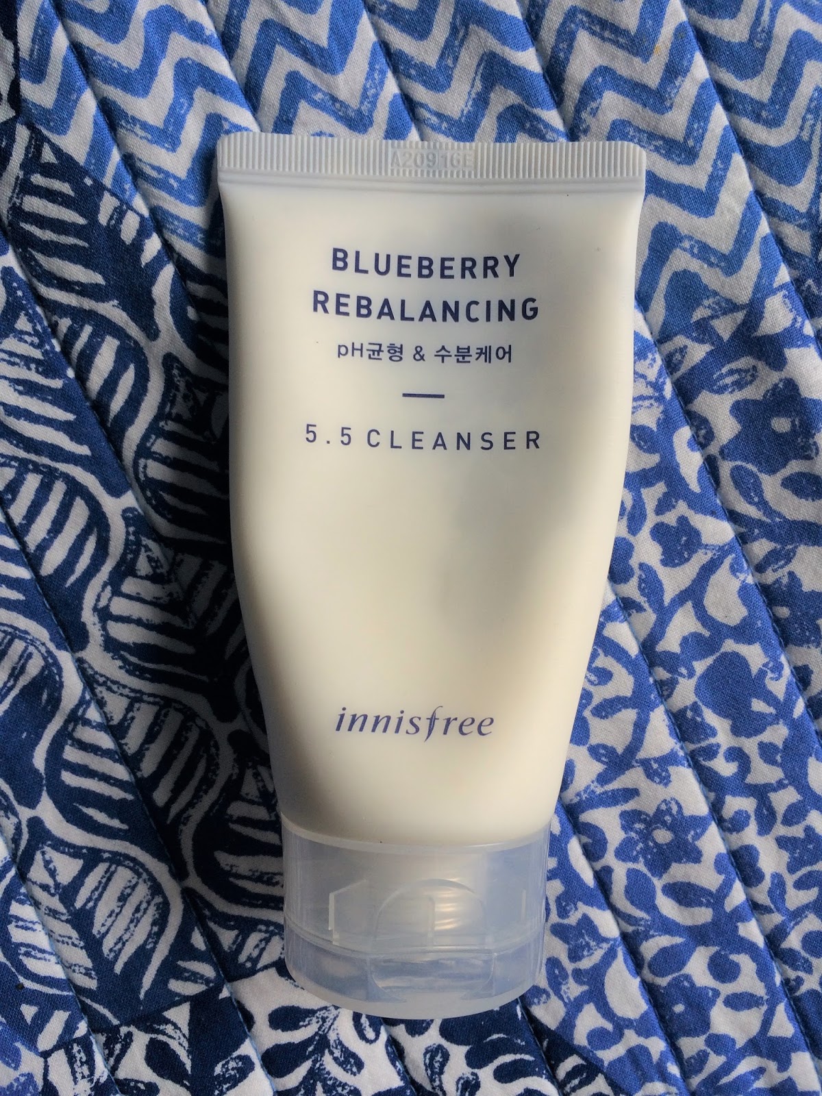Innisfree Blueberry Rebalancing 5.5 Cleanser Review Daily dose of