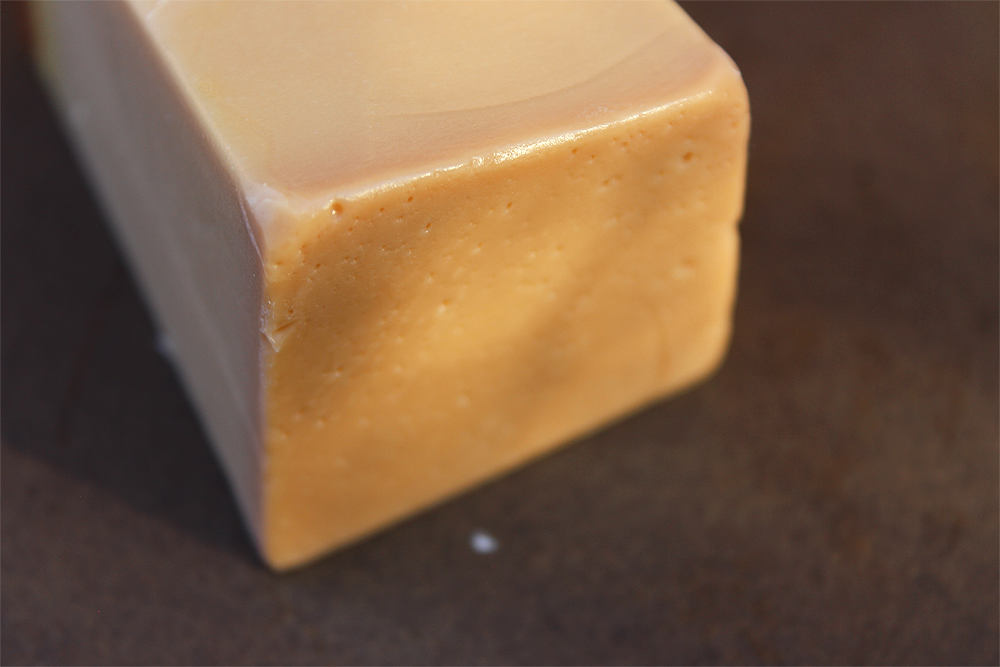 emptyfloor Lush Honey I Washed the Kids soap review Lush Honey I