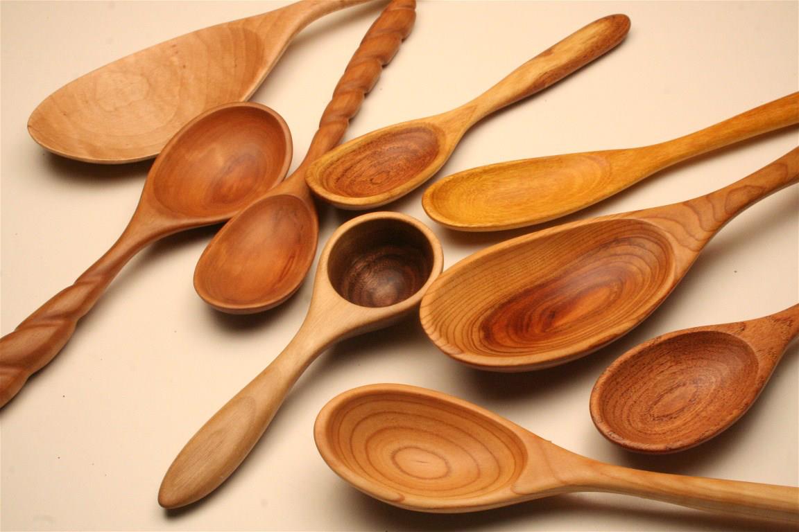 Royalegacy Reviews and More: Kitchen Carvings - Handcrafted Wood