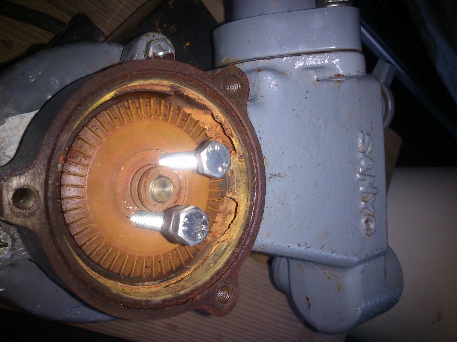 Belajar dan berbagi tentang hoby CARA MEMBUKA IMPELER