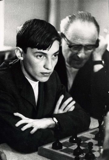 PARTIDAS DE XADREZ COMENTADAS: KARPOV x KORCHNOI, 1974